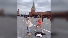 Virtual duel of two Instagram users led to stripping dance in front of Lenin’s tomb (PHOTOS)