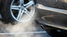 EU accuses German carmakers of blocking development of emissions cleaning technology