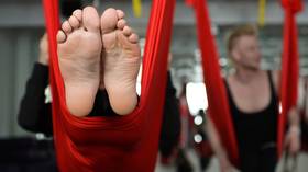 Yoga in jails could make inmates gay & cause riots, complaint says; nonsense, authorities respond