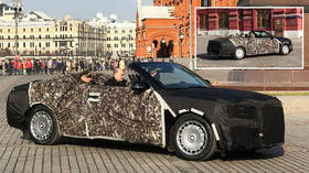New cabrio of Putin’s limo brand Aurus spotted in Red Square (VIDEO)