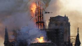 $1 billion in Notre Dame donations: Philanthropy or rich patrons seeking praise?