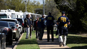 Vigilantes or patriots? FBI arrests head of militia rounding up illegal migrants at US border