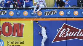 Pitcher Perfect: Baseball star Ryan Braun soaked in beer while attempting to make catch (VIDEO)