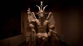 Satanic Temple sues city for withdrawing permission for DEVILISH monument (PHOTO)