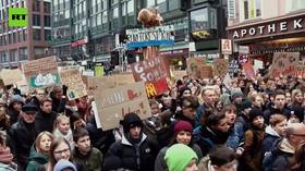 Slavoj Zizek on kids who protest climate change