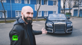RT takes a ride in V-Day parade version of ‘Putin’s limo’ (VIDEO)