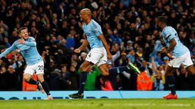 Kompany pays dividends - Wonder strike from Man City skipper sees PL title race decided on final day