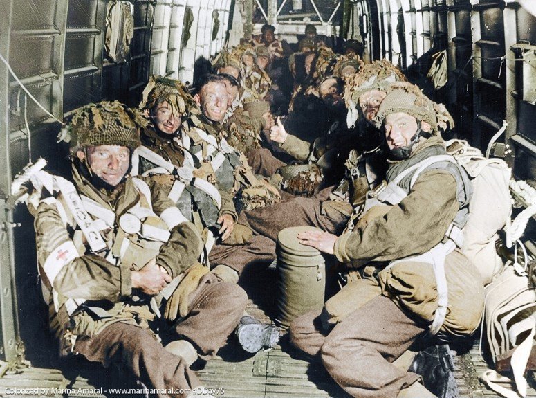 Artist Colorizes Rare Photos Of The Brutal D-Day Battle On Its 73rd  Anniversary