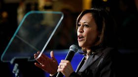 Protester storms stage, seizes mic from Democratic presidential candidate Kamala Harris (VIDEO)