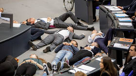 Youth activists stage ‘die-in’ in German parliament to protest govt climate policy ‘disaster’