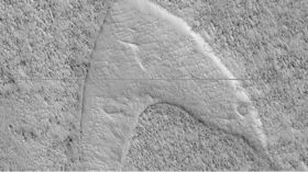 Nerdgasm: Star Trek’s Starfleet logo spotted on Mars (PHOTO)