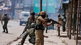 Indian soldier, army major killed in 2 days of clashes with militants in Kashmir