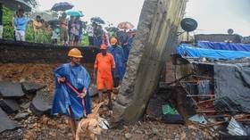 At least 22 die as three walls collapse in India amid monsoon rains (PHOTOS)