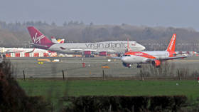 Flights resume at Gatwick after airport hit by technical issue