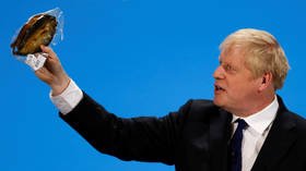 Boris Johnson waves kipper on stage to show EU's ‘regulatory overkill’,gets slammed for fishy claims