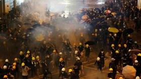 Hong Kong police use tear gas, rubber bullets as protesters target Chinese govt office (VIDEO)