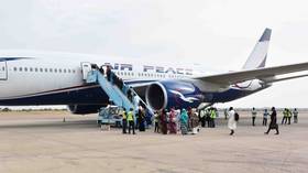 ‘We dropped from the sky’: Nigerian plane breaks nose gear on emergency landing (PHOTOS, VIDEOS)