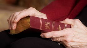 ‘Compelled worship’? Lawsuit over Christian prayer in UK school sparks DEBATE