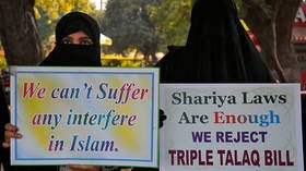 ‘Instant divorce’ law banning ‘triple talaq’ practice is passed by Indian parliament