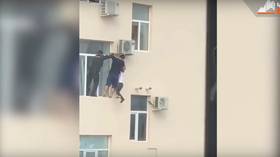 Stylish rescue: Chechen heroes risk their lives to save 6yo boy from fifth floor of fashion house