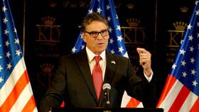 Rick Perry, politician responsible for US nukes, falls for embarrassing Instagram hoax