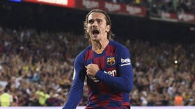 Glittering Griezmann nets double including stunning second as Barca beat Real Betis