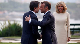 Conte wins support of opposition party for new Italian govt coalition