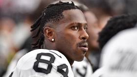 Oakland Raiders to discipline star Antonio Brown after he threatened to hit GM Mike Mayock (VIDEO)