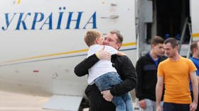 ‘Sign of hope’: Prisoner swap between Russia & Ukraine welcomed by world leaders