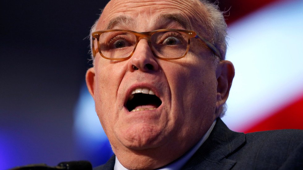 ‘Booty Giuliani?’ Trump’s attorney butt of jokes online after
