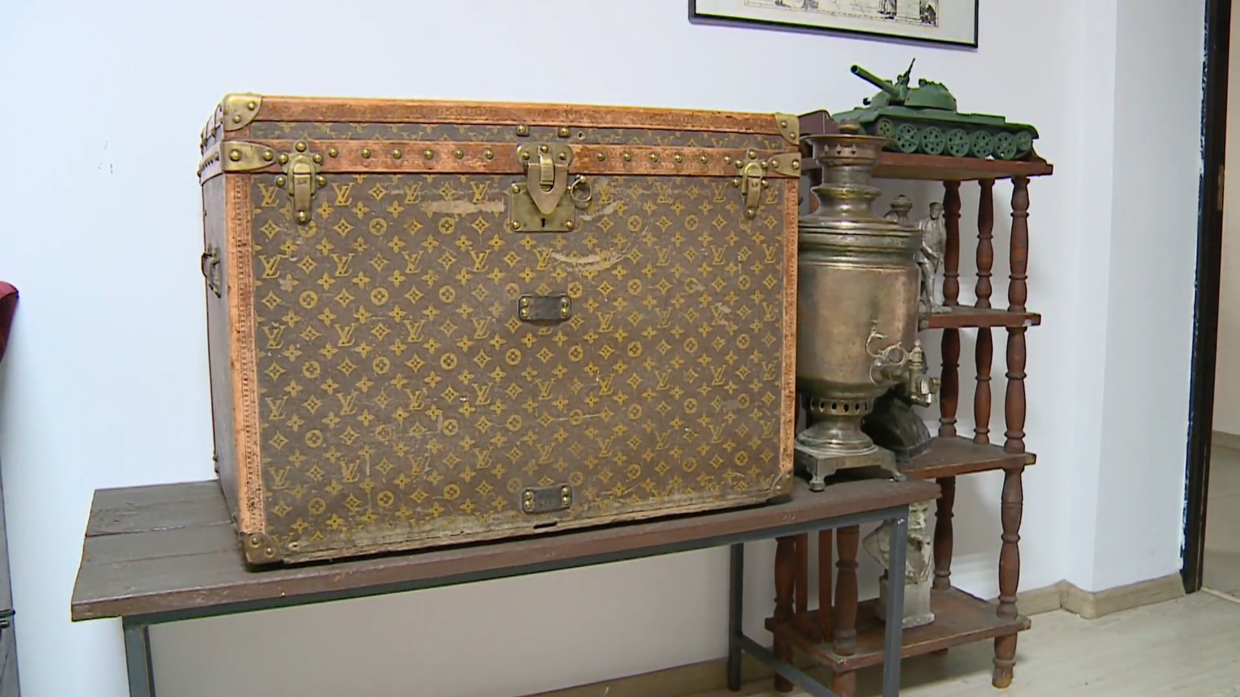 Louis Vuitton trunk inspired by Korea's traditional marriage culture