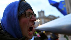 ‘Nose-ringed uncooperative crusties’: BoJo mocks ‘hemp-smelling’ Extinction Rebellion activists as huge protest erupts