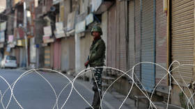 Clashes along Kashmir border as India claims 2 soldiers & 1 civilian killed in Pakistani attack