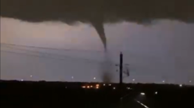 Tornado causes havoc & damages houses as it rips through Dallas, Texas (PHOTOS, VIDEO)