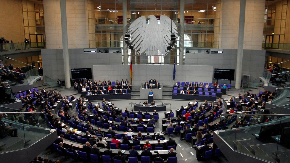 German MPs vote to enshrine climate protection in law — RT Newsline