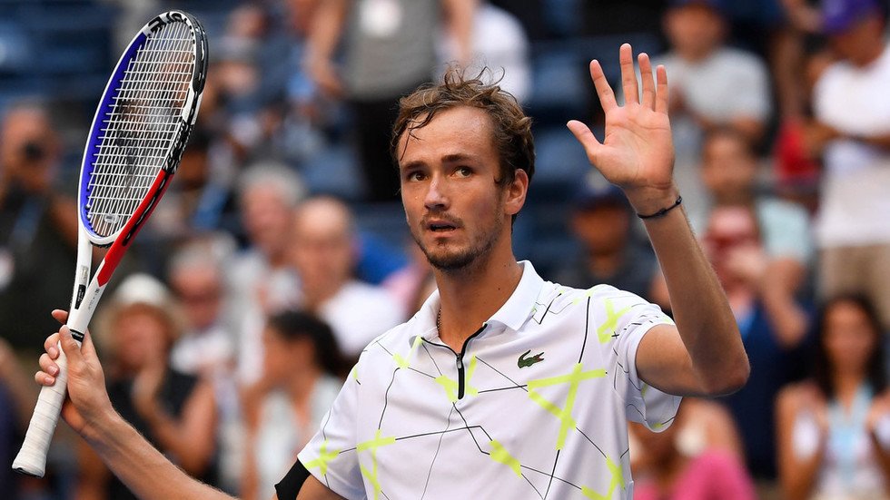 'The most beautiful hands I have ever seen': Daniil Medvedev ...