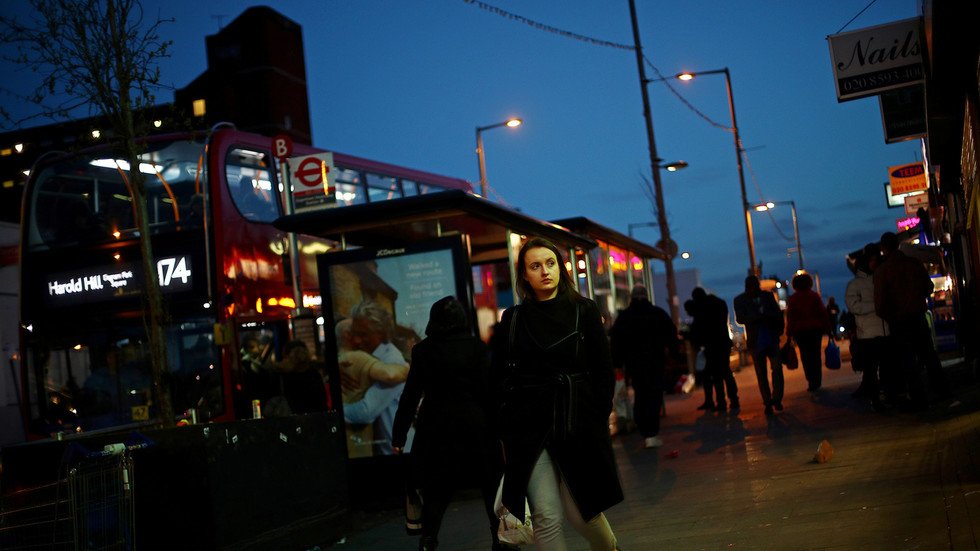 UK police apologize after warning women not to walk alone at night ...
