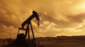 Economic uncertainty leaves oil markets paralyzed