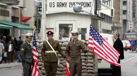 No more US soldiers at Checkpoint Charlie: Berlin authorities ban actors over tourist harassment claims