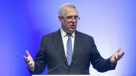 Prince Andrew’s ‘I don’t sweat’ & ‘Pizza Express’ excuses trigger avalanche of memes as he denies Epstein sex scandal links