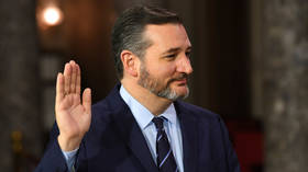 US-senator Ted Cruz jokes he is mysterious Skyjacker ‘Dan Cooper’… triggers avalanche of reasons why it’s not the case