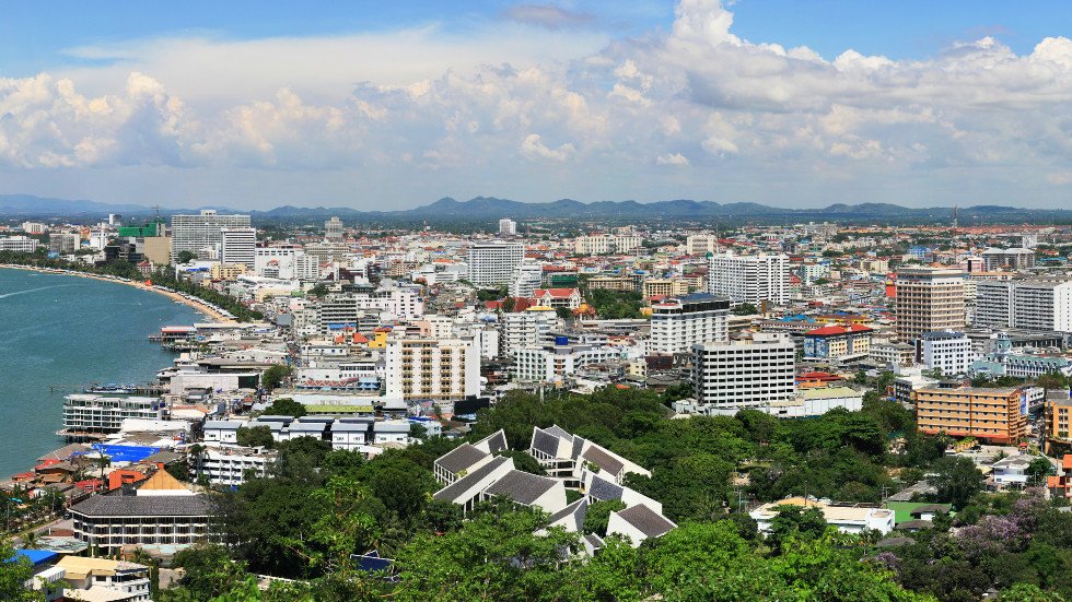 400 tourists flee hotel in Thailand’s Pattaya resort town as it’s ...