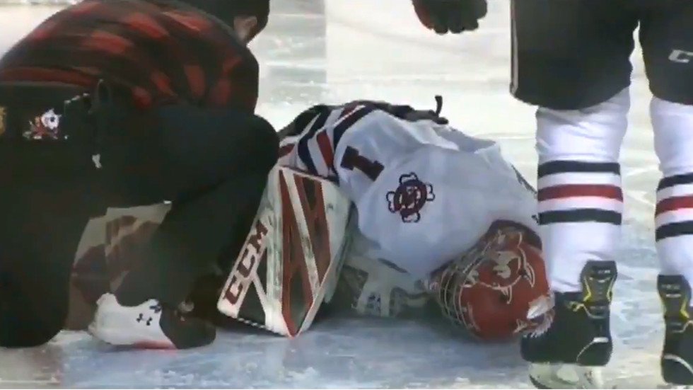 Goaltender suffers HORRIFIC injury during Canadian junior hockey league