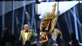 Miss Universe host Steve Harvey makes yet another gaffe, insulting Colombia and Malaysia in one night (VIDEO)