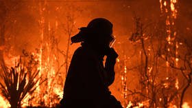 Australian firefighters tackling ‘mega’ blaze crowdfund for own safety masks