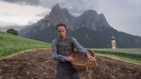 ‘A Hidden Life’ is the story of a farmer who resisted Hitler - NOT a metaphor for anti-Trump #Resistance