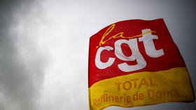 French workers to halt production at Total’s Grandpuits refinery – CGT union