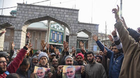 Shia Muslims of India’s Kashmir protest Soleimani assassination, vow ‘revenge’ on US & Israel (VIDEOS)