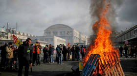 France’s economy caves under pressure of massive protests