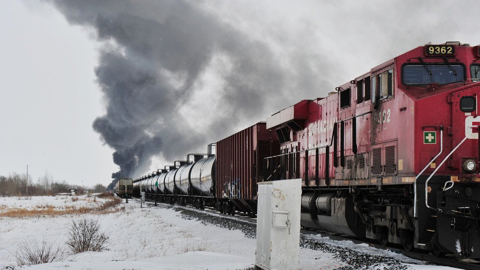 Canada train derails and crude oil catches fire only months after